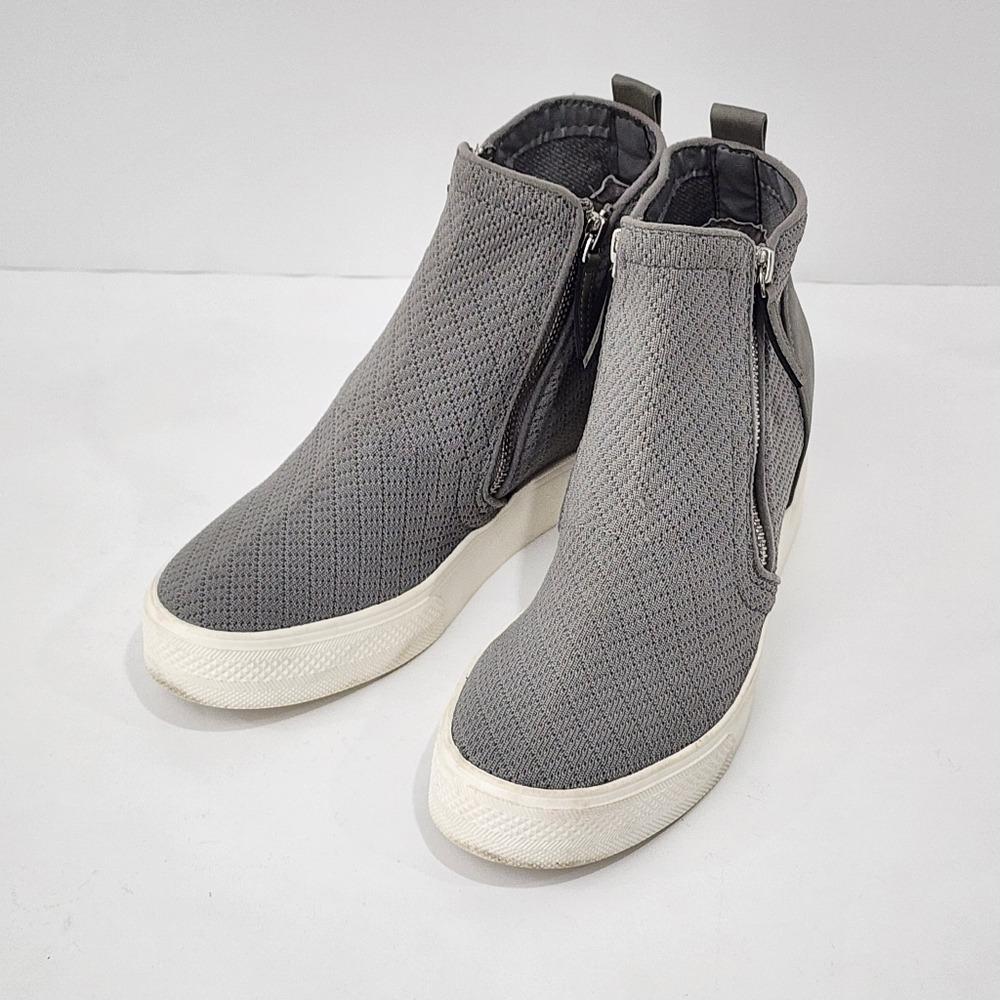 Steven Madden loxley Wedge Gray Sneakers Size 8.5 Run Small Like 8